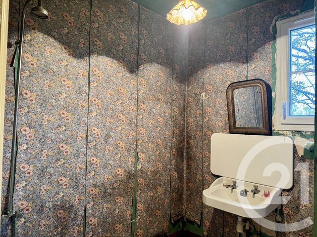 maison à vendre - 8 pièces - 111.63 m2 - ST LOUP DU GAST - 53 - PAYS-DE-LOIRE - Century 21 Agence Pays D'Andaines