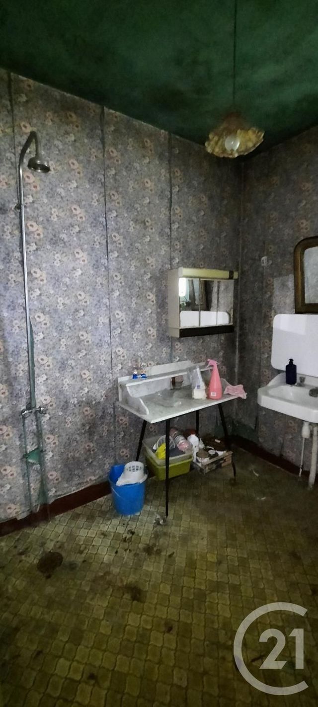 maison à vendre - 8 pièces - 111.63 m2 - ST LOUP DU GAST - 53 - PAYS-DE-LOIRE - Century 21 Agence Pays D'Andaines