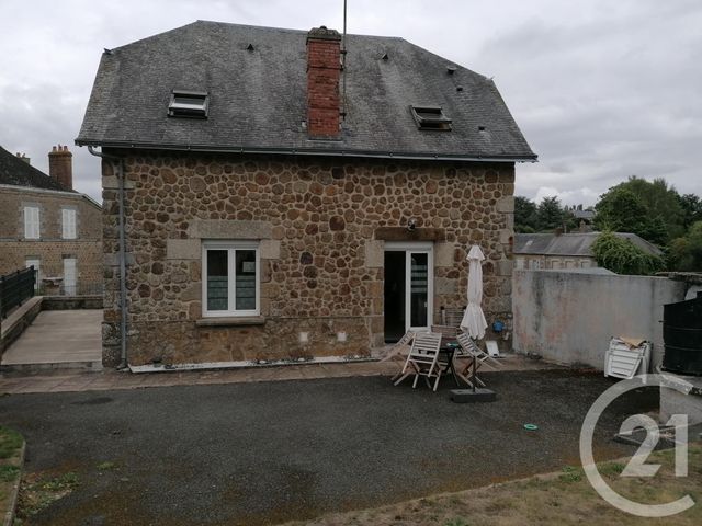 maison à vendre - 5 pièces - 100.0 m2 - LASSAY LES CHATEAUX - 53 - PAYS-DE-LOIRE - Century 21 Agence Pays D'Andaines