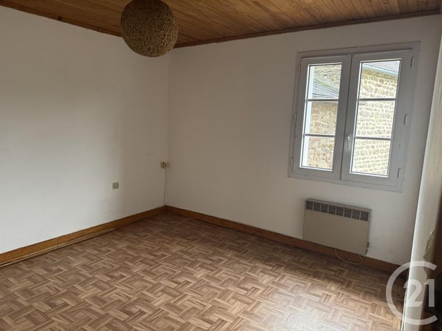 maison à vendre - 3 pièces - 114.0 m2 - LASSAY LES CHATEAUX - 53 - PAYS-DE-LOIRE - Century 21 Agence Pays D'Andaines