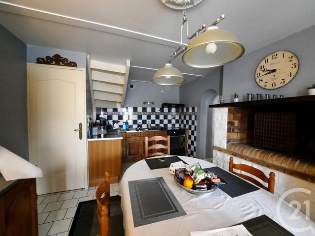 maison à vendre - 7 pièces - 178.0 m2 - LASSAY LES CHATEAUX - 53 - PAYS-DE-LOIRE - Century 21 Agence Pays D'Andaines