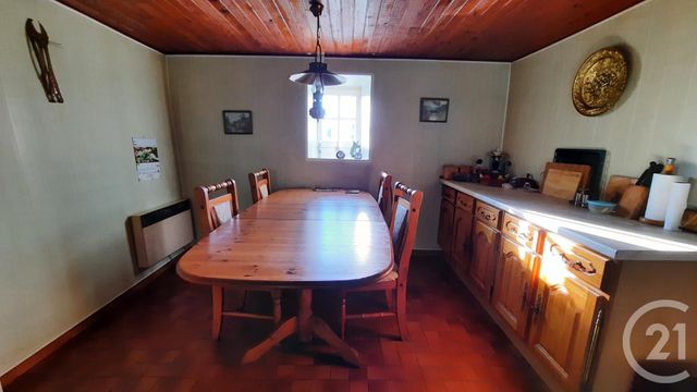 maison à vendre - 5 pièces - 141.26 m2 - MONTREUIL POULAY - 53 - PAYS-DE-LOIRE - Century 21 Agence Pays D'Andaines