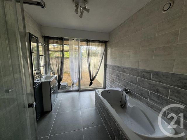 maison à vendre - 12 pièces - 242.0 m2 - JAVRON LES CHAPELLES - 53 - PAYS-DE-LOIRE - Century 21 Agence Pays D'Andaines