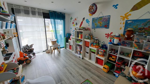 maison à vendre - 5 pièces - 104.63 m2 - LASSAY LES CHATEAUX - 53 - PAYS-DE-LOIRE - Century 21 Agence Pays D'Andaines