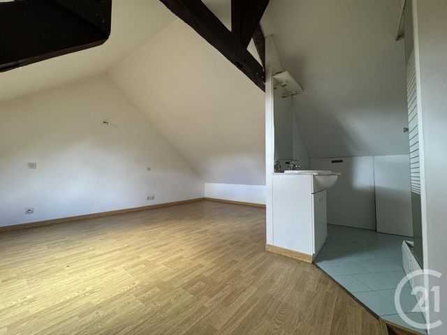 Afficher la photo en grand maison à vendre - 4 pièces - 61.45 m2 - MONTREUIL POULAY - 53 - PAYS-DE-LOIRE - Century 21 Agence Pays D'Andaines