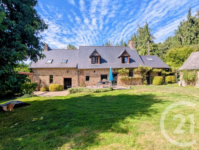 maison à vendre - 9 pièces - 198.23 m2 - LASSAY LES CHATEAUX - 53 - PAYS-DE-LOIRE - Century 21 Agence Pays D'Andaines