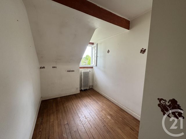 maison à vendre - 4 pièces - 88.5 m2 - AMBRIERES LES VALLEES - 53 - PAYS-DE-LOIRE - Century 21 Agence Pays D'Andaines