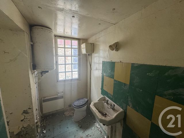 maison à vendre - 5 pièces - 93.0 m2 - LASSAY LES CHATEAUX - 53 - PAYS-DE-LOIRE - Century 21 Agence Pays D'Andaines