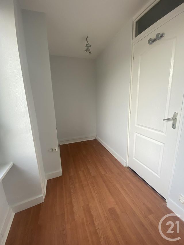 maison à louer - 4 pièces - 60.0 m2 - LASSAY LES CHATEAUX - 53 - PAYS-DE-LOIRE - Century 21 Agence Pays D'Andaines