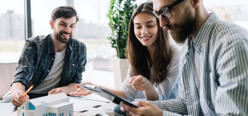l'équipe de l'agence Agence Pays d'Andaines